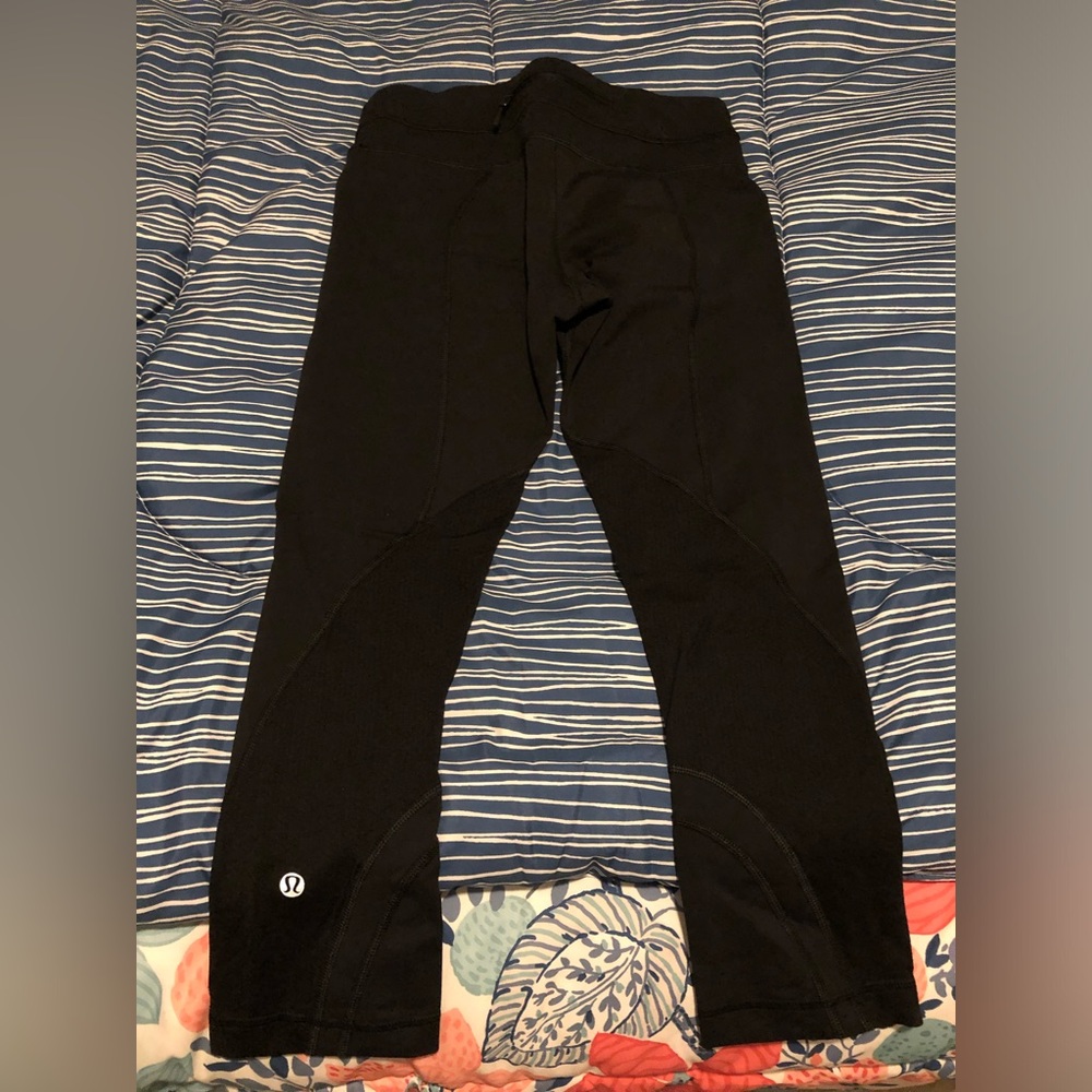 Lululemon Leggings Mid Rise Crop Back Zip